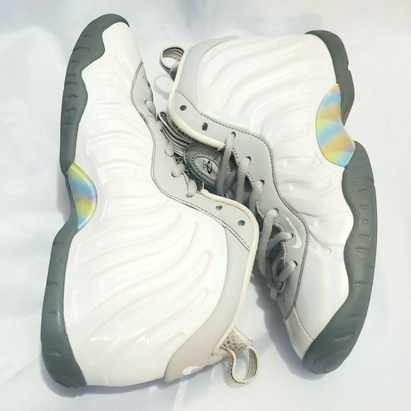 Nike Little Posite One KSA Rainbow Pixel (GS) Smoke Grey CU1054-001 Women 5.5 - Picture 5 of 9